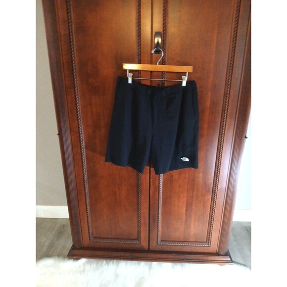 The North Face Adventure Nylon Shorts Men's Size XL Black w/White Logo - Picture 2 of 9